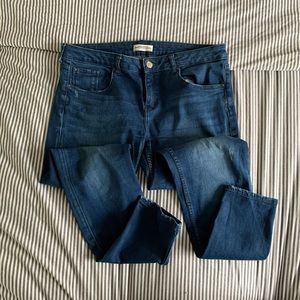 Zara Mid-Rise Premium Skinny Jeans sz 10